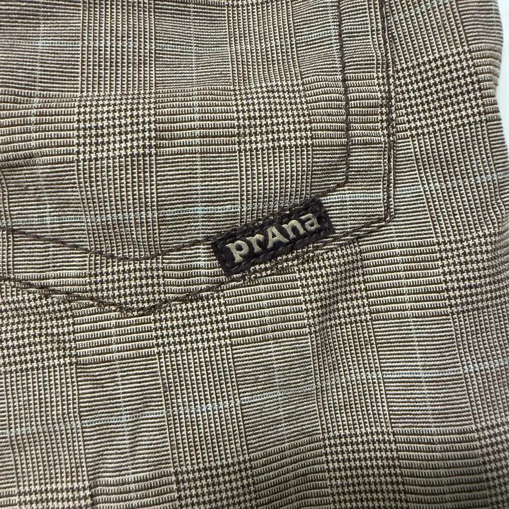 Prana Breathe Men's Brown Glen Check Shorts Size 30